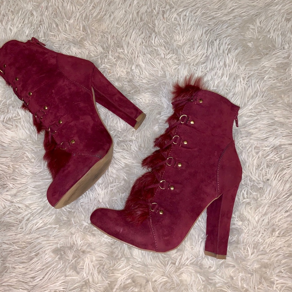 Gorgeous wine Shoe Republic boots